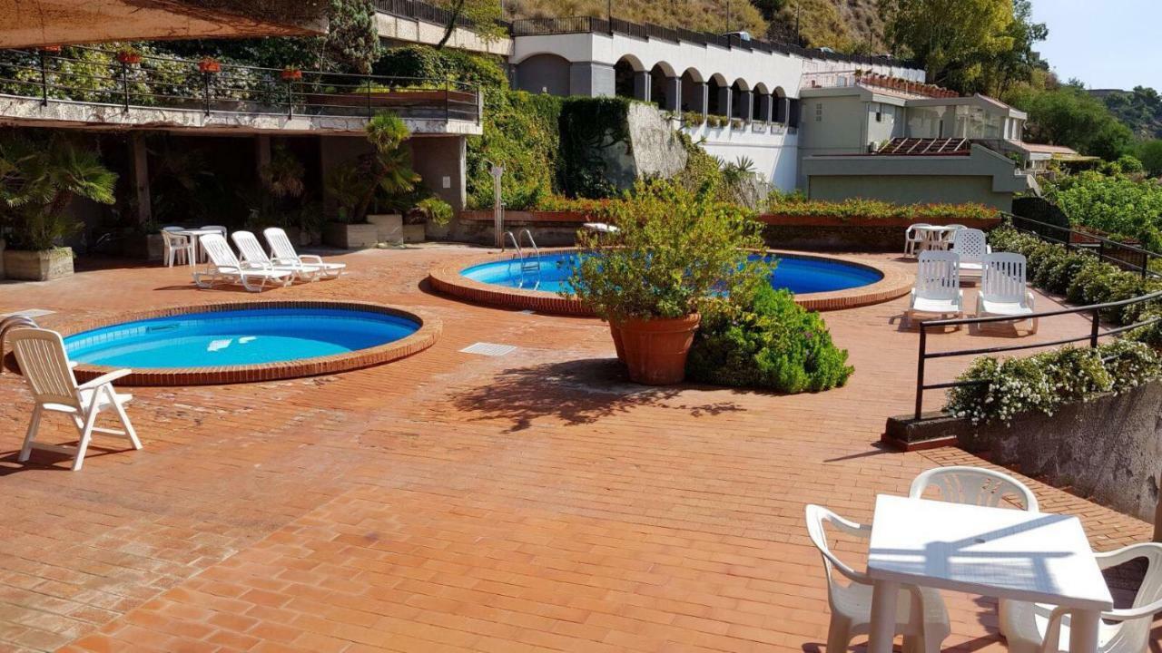 Capo Taormina House Villa Exterior photo